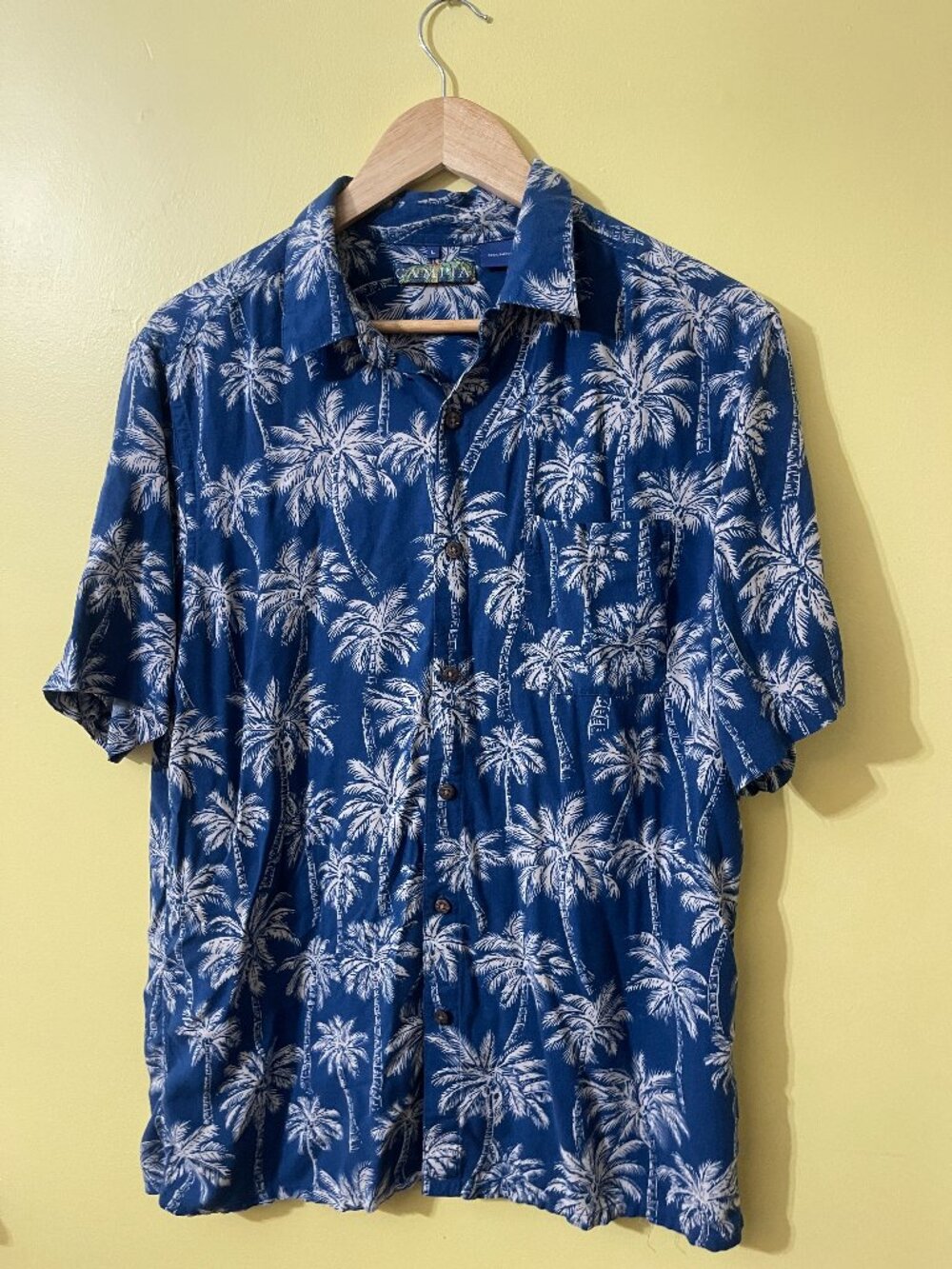 L Short-Sleeve Hawaiian Shirt